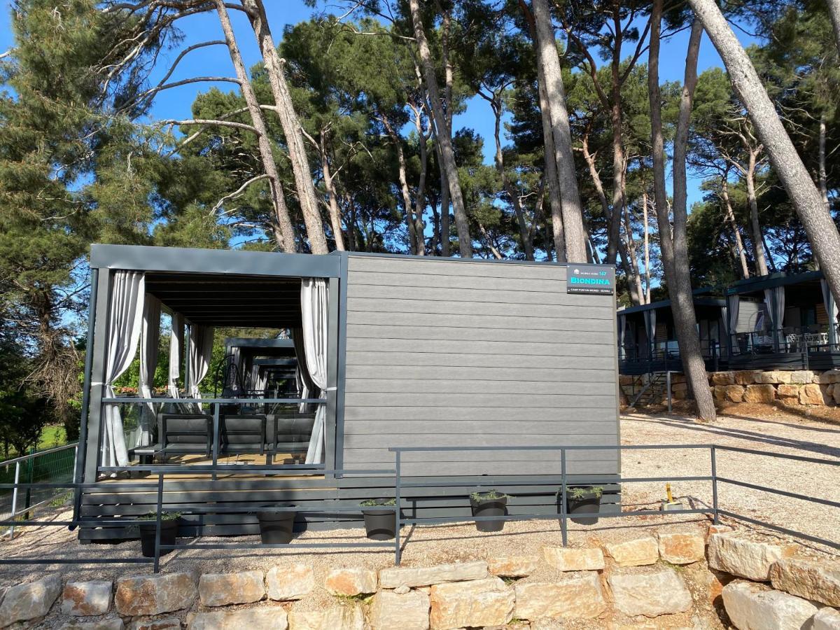Mobile Home Biondina Camp Porton Nature Hideouts Ровин Екстериор снимка