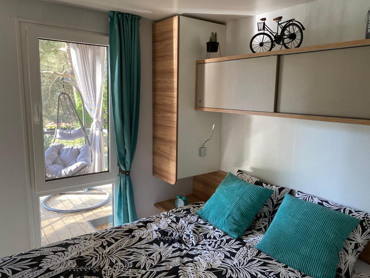 Mobile Home Biondina Camp Porton Nature Hideouts Ровин Екстериор снимка